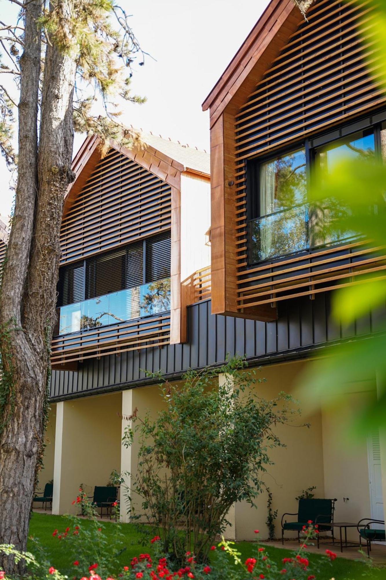 Hostellerie De เลอแวร์นัวส์ ภายนอก รูปภาพ
