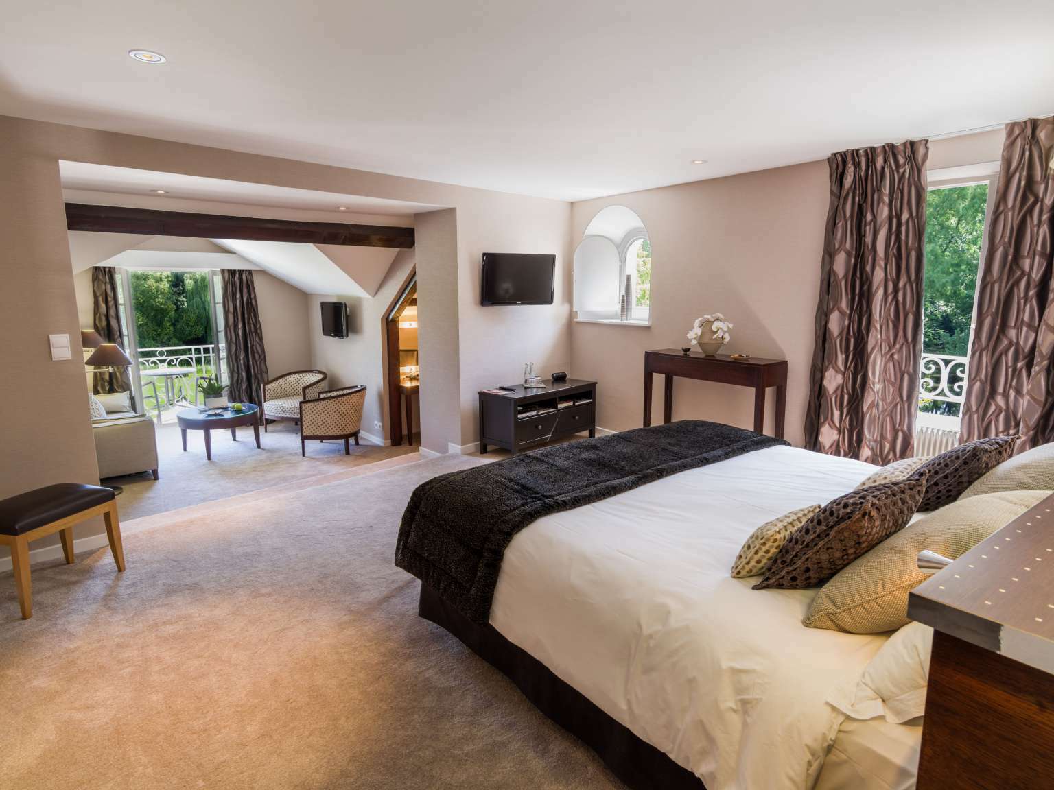 Hostellerie De เลอแวร์นัวส์ ภายนอก รูปภาพ